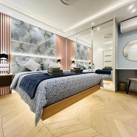 Luxueux Le Bon Marché 6 *